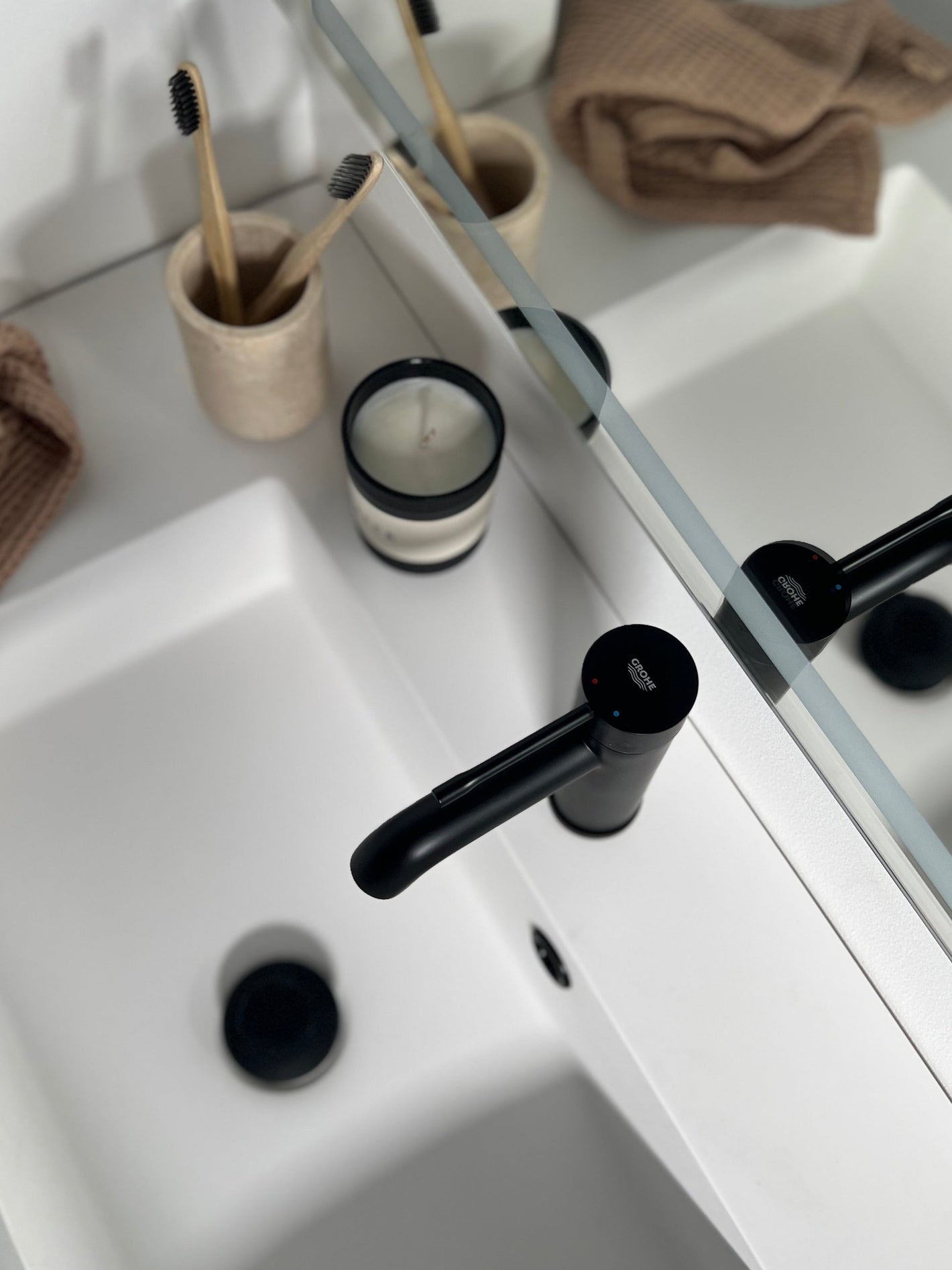 GROHE håndvaskarmatur i sort