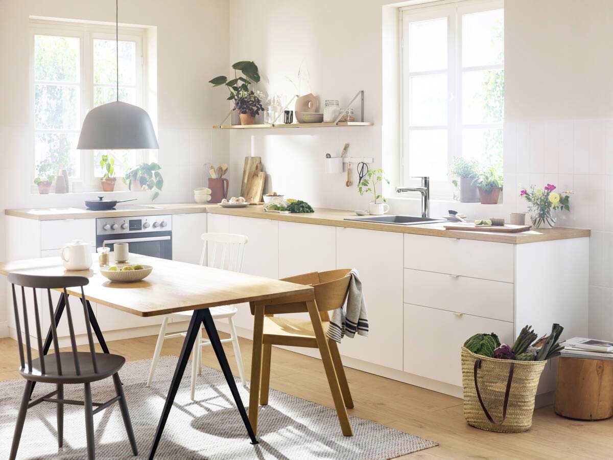 Hansgrohe Zesis M33 køkkenarmatur 160, med udtræk, krom