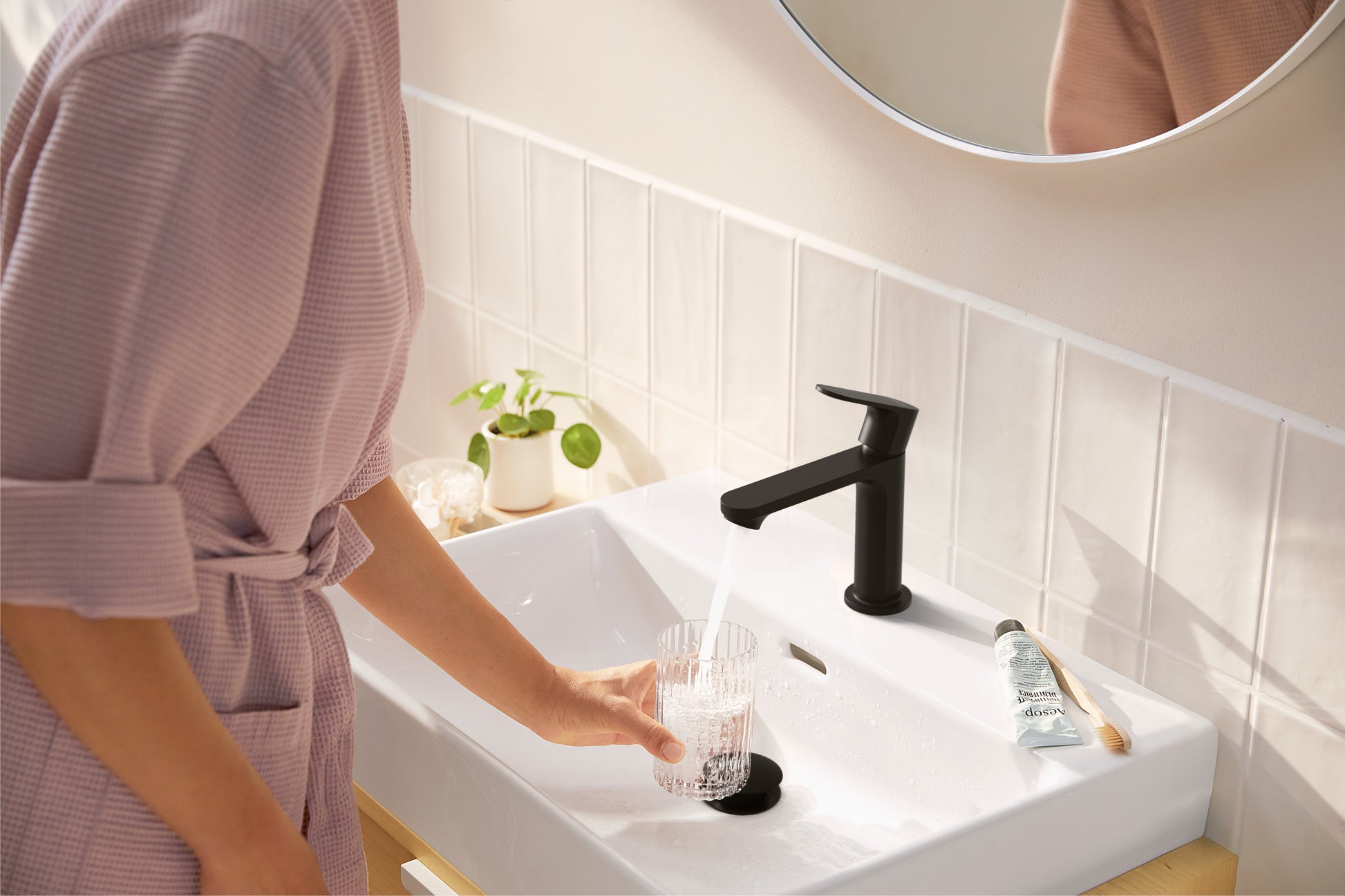 Hansgrohe Rebris S håndvaskarmatur 110 CoolStart, mat sort