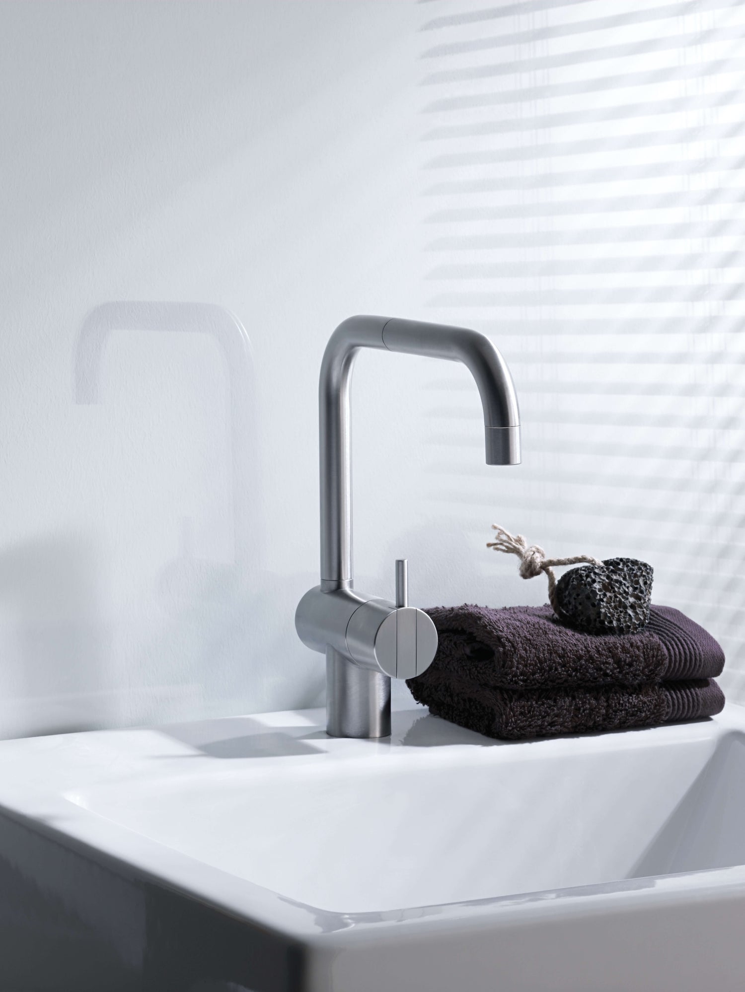 VOLA KV1 C40 BATH full 1