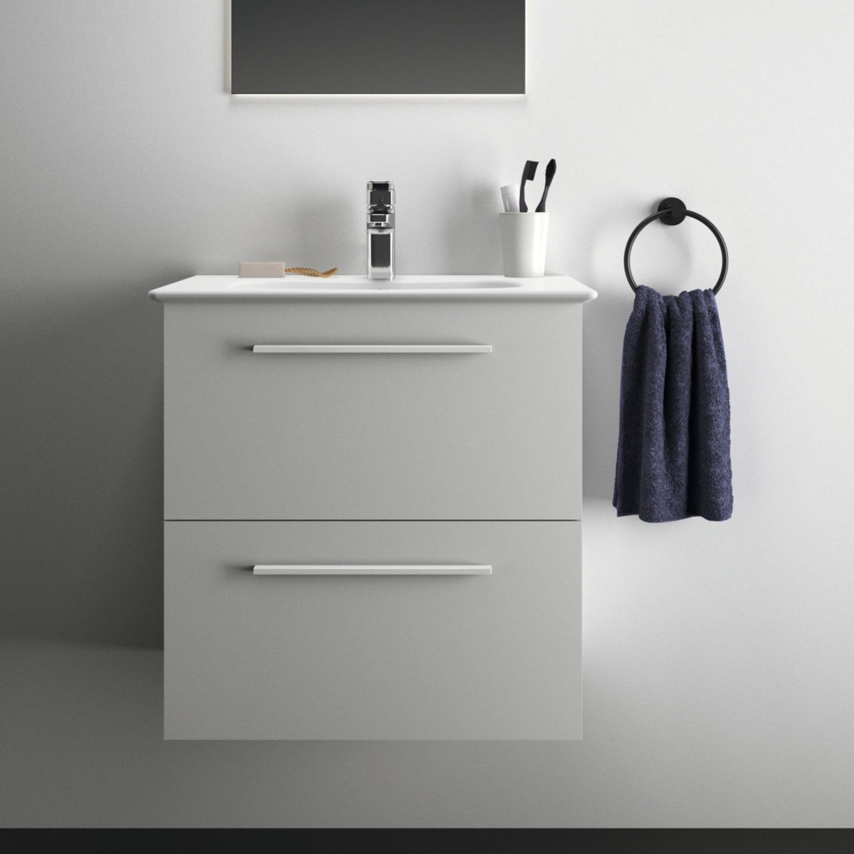 Ideal Standard i.life A badeværelsesmøbel inkl. håndvask, 64 cm, hvid – miljøbillede