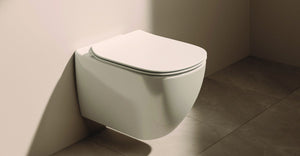 Ideal Standard Tesi AquaBlade væghængt toilet uden skyllekant inkl. soft close-sæde, hvid – miljøbillede