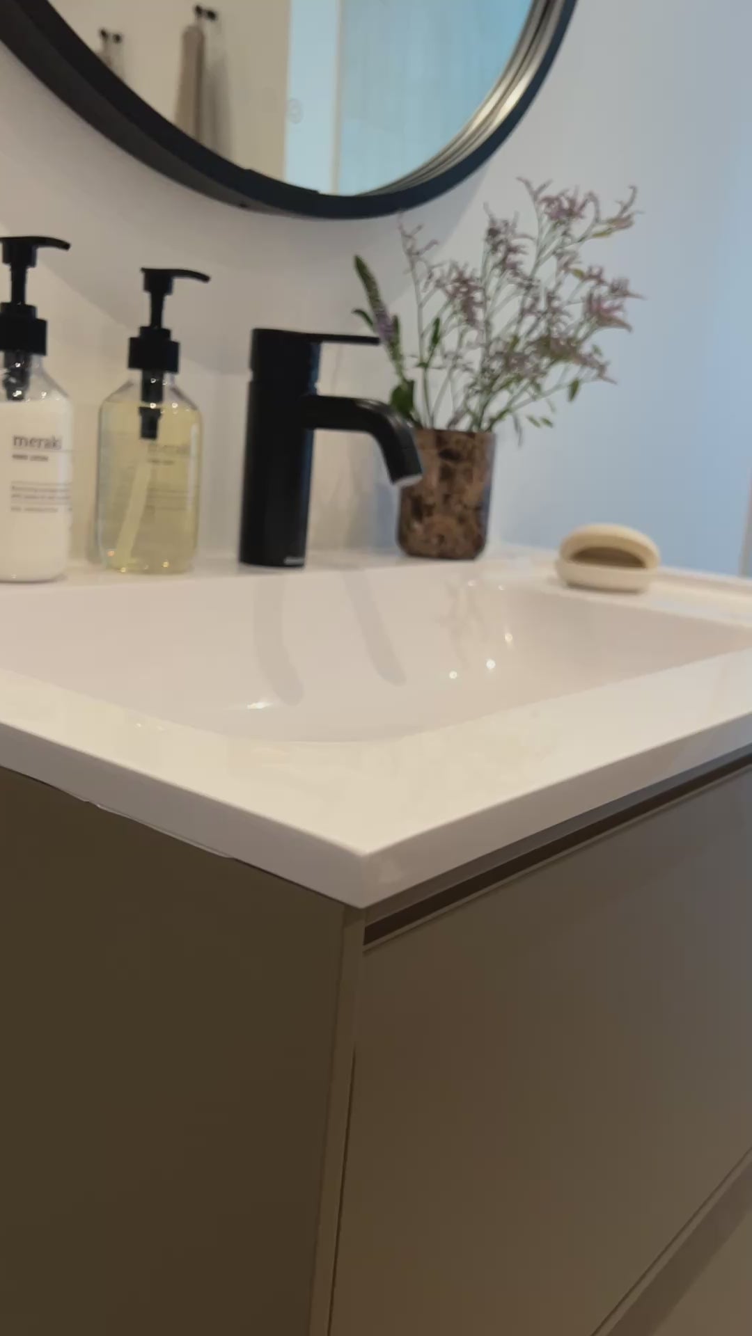 Laufen Meda møbel