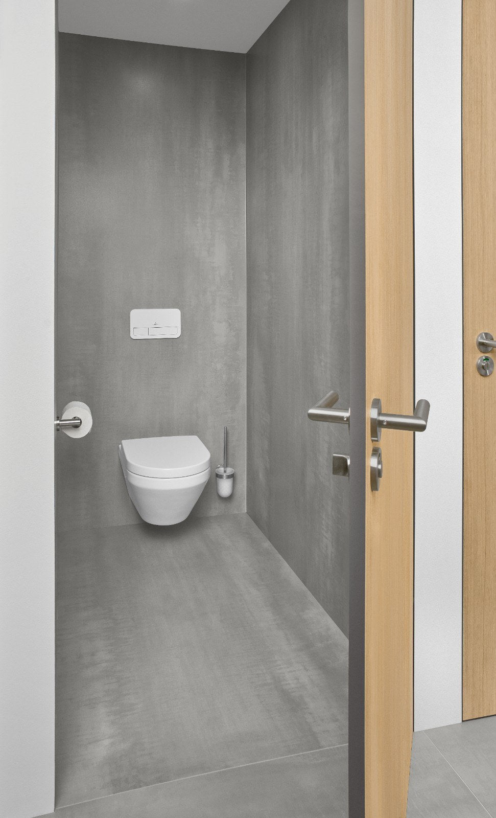 Villeroy & Boch Architectura væghængt toilet uden skyllekant inkl. soft close-sæde, hvid – miljøbillede