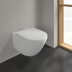 Villeroy & Boch Subway 3.0 væghængt toilet uden skyllekant inkl. soft close-sæde, hvid – miljøbillede