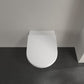 Villeroy & Boch Subway 3.0 væghængt toilet uden skyllekant inkl. soft close-sæde, hvid – miljøbillede
